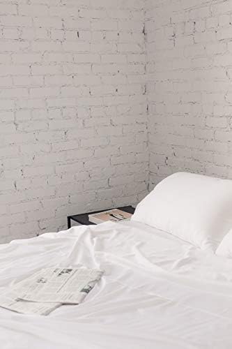 Cozy Earth Luxury Bed Sheet Set - 100% Viscose from Bamboo Fabric, Ultra-Soft & Breathable, Fits Regular & Deep Pocket Mattresses up to 20" - 4 Pieces Queen Sheet Set White