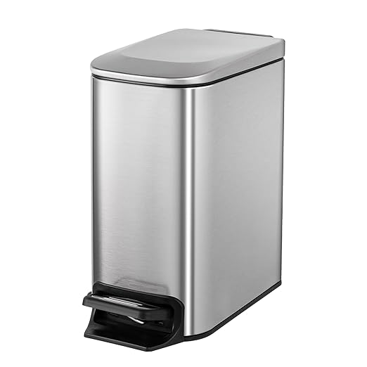 Cesun Small Bathroom Trash Can with Lid Soft Close, Step Pedal, 6 Liter / 1.6 Gallon Stainless Steel Mini Garbage Can for Office, Outdoor Trash Bin with Removable Inner Bucket (Silver)