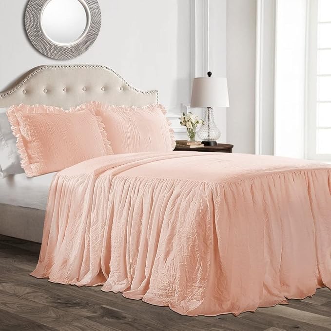 Lush Decor Ruffle Skirt Bedspread Set - 3-Piece Luxurious Farmhouse Bedding - Elegant Ruffle Detail - Timeless Style - Soft Lightweight Sheets - Full, Blush