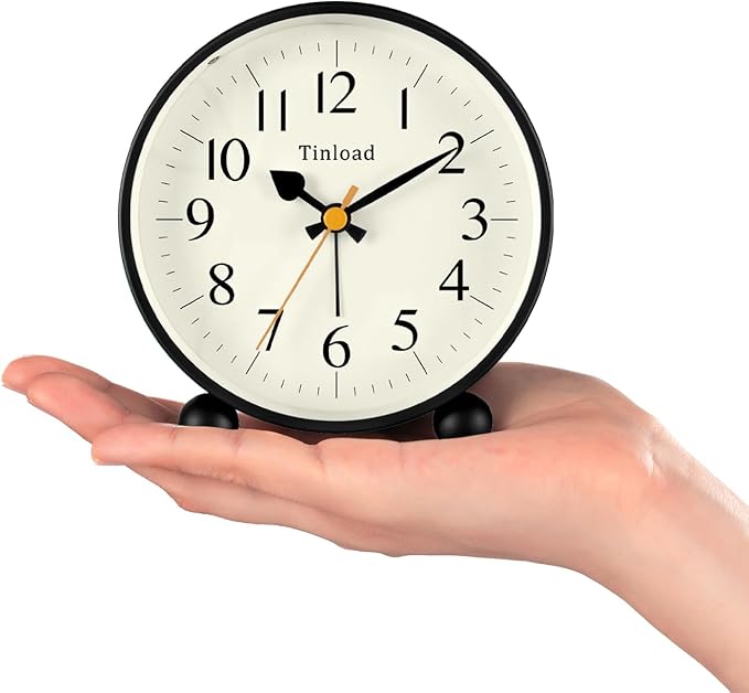 4.5" Vintage Retro Analog Alarm Clock, Super Silent Non Ticking Small Clock with Manual Light, Snooze, Battery Operated, for Living Room, Bedroom, Bedside, Desk(Black)