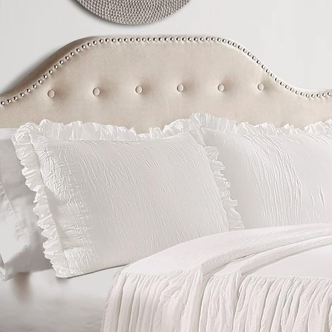 Lush Decor Ruffle Skirt Bedspread Set - 3-Piece Luxurious Farmhouse Bedding - Elegant Ruffle Detail - Timeless Style - Soft Lightweight Sheets - Queen, Neutral