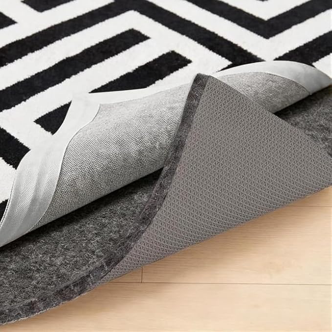 GORILLA GRIP Felt and Natural Rubber Stay in Place Slip Resistant Rug Pad, 1/4in Thick, 7x10 FT Protective Padding Under Area Rugs, Cushioned Gripper Pads, Carpet Runners, Hardwood Floors Protection
