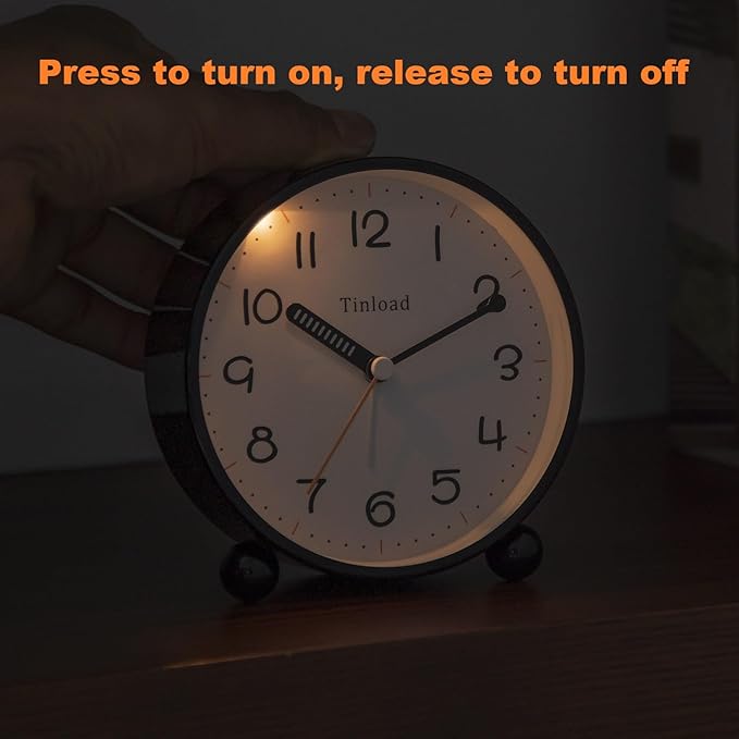4.5" Antique Retro Analog Alarm Clock, Small Silent Battery Operated Clock with Manual Light, Snooze, Vintage Decor for Bedroom, Living Room, Office, Bedside,Desk（Black）