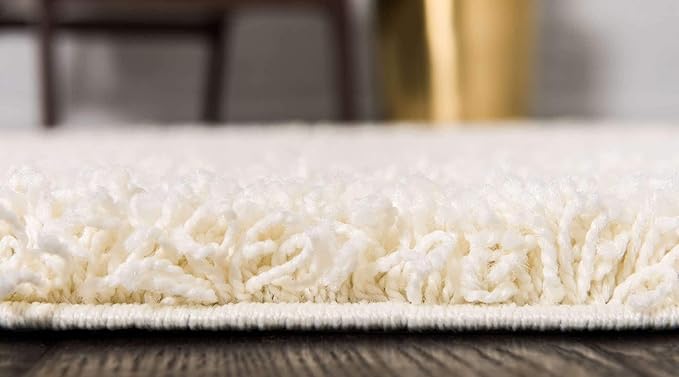 Unique Loom Solid Shag Collection Area Rug (7' 10" x 10' Rectangle, Pure Ivory)