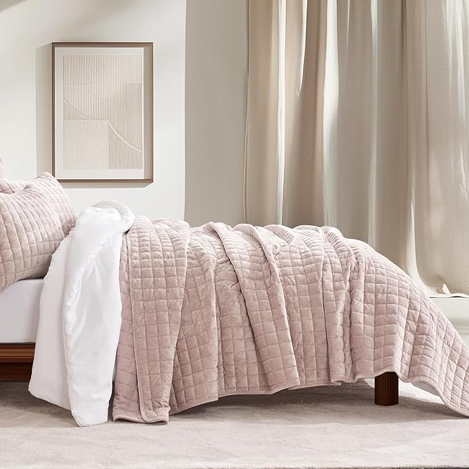 RECYCO Luxury Velvet Quilt Set King Size Bedding Sets, Ultra Soft Velvet Comforter Set, Lightweight Channel Box Stitch Oversized Bedspread Coverlet for All Season, with 2 Shams, Rose Pink
