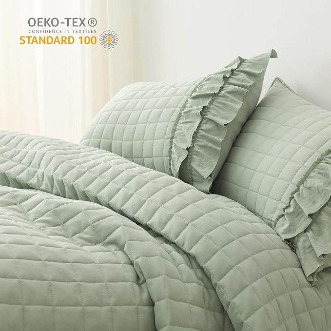 HORIMOTE HOME Asakusa Green Ruffled Quilt Set Queen Size, Geometric Square Stitched Pattern, Pre-Washed Farmhouse Shabby Chic Microfiber Lightweight Bedding Set Bedspread Coverlet for All Season
