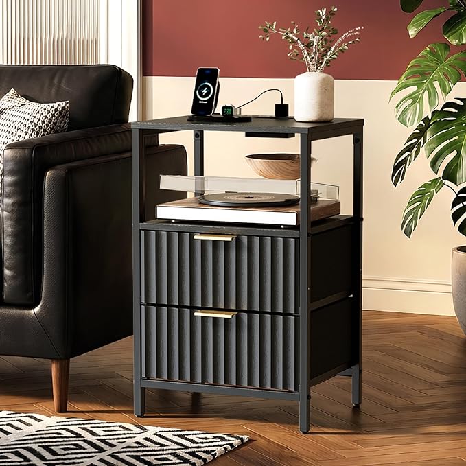 VINGLI Black Nightstands Set of 2, Fluted Nightstands with Charging Station, Night Stand Set of 2, Small Bedside Table with Drawer Fabric, Bed Side Table/Night Stand with Charging Station for Bedroom