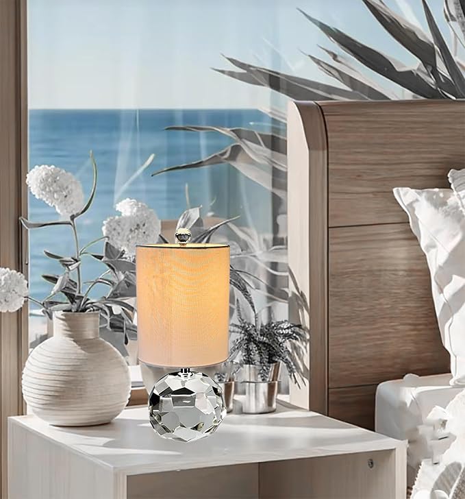 Pineapple-Shaped Crystal Table Lamp,Multi-Faceted Solid Crystal Lamp with LED Bulb (Warm White, 3000K),Suitable for Living Room, Bedroom, Office,cabinets, Side Tables and Other Spaces