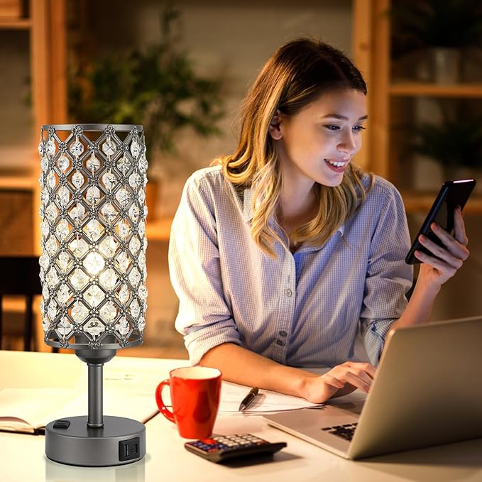 Hong-in Gray Crystal Lamp Touch Control Set of 2, Crystal Table Lamps with USB C+A Ports & AC Outlet, 3-Way Dimmable Nightstand Touch Lamp, Modern Bedside Table Lamp for Bedroom(Bulbs Included)