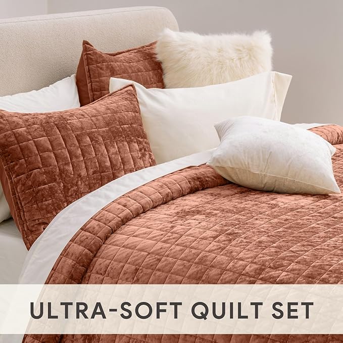 RECYCO Luxury Velvet Quilt Set Full Queen Size Bedding Sets, Ultra Soft Velvet Comforter Set, Lightweight Channel Box Stitch Oversized Bedspread Coverlet for All Season, with 2 Shams, Terracotta Fawn