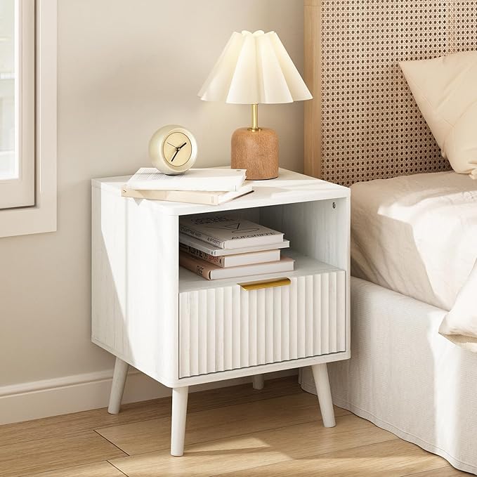 CARPETNAL Fluted Nightstand, White Bedside Table with Drawer and Storage Shelf, Wood End Table Mid Century Night Stands for Bedroom Living Room