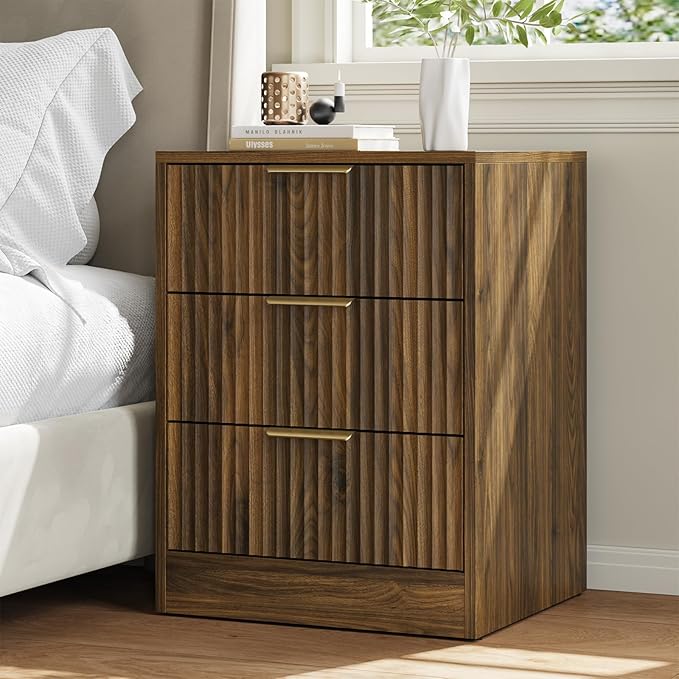 7 Drawer Dresser & Nightstand Set, 3-Piece Fluted Bedroom Dresser and Night Stand Set of 2 with Metal Handle, Modern Wood Chest of Drawers Storage Dressers Set for Bedroom, Walnut