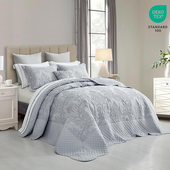 CHIXIN Oversized Bedspread Coverlet Set King Size - Lightweight Bedding Cover - Beautiful Stitching - 5 Piece Reversible Bedspread - Luxury Damask Paisley Pattern (King, Light Grey)