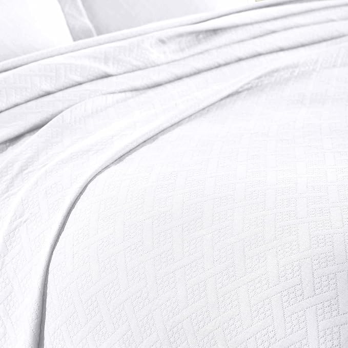 Superior 2 Piece Basketweave Cotton Bedspread Set, Home Bed Decor, Decorative Bed Spread, 1 Pillow Sham, Medium Weight Blanket, Matelasse Coverlet Bedding, Geometric Lattice Pattern, Twin, White