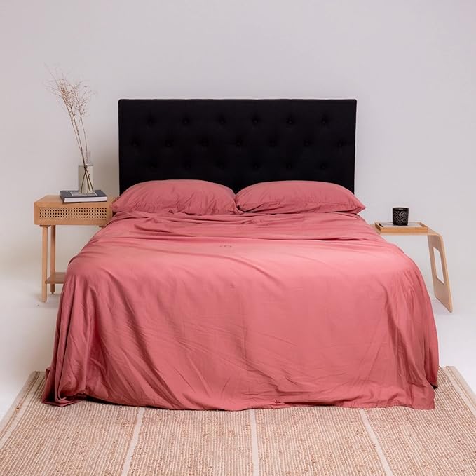 THE LAD COLLECTIVE 2.0 Bedding Set, Comfortable, Soft & Easy-to-Use 4 Piece Cotton Sheet Set, Twin XL Size, Lady Elliott