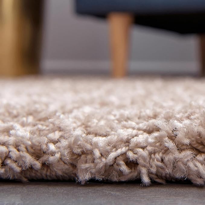 Unique Loom Solid Shag Collection Area Rug (6' 1" Octagon, Taupe)