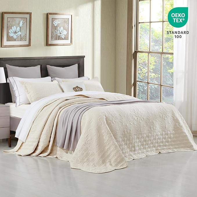 CHIXIN Bedspread Coverlet Set Queen Size - Lightweight Bedding Cover - Ultrasonic Quilting - 5 Piece Reversible Bedspread - Elegant Damask Paisley Pattern (Queen, Ivory)