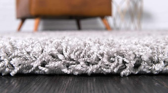 Unique Loom Solid Shag Collection Area Rug (7' 10" x 10' Rectangle, Cloud Gray)