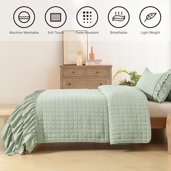 HORIMOTE HOME Asakusa Green Ruffled Quilt Set King Size, Geometric Square Stitched Pattern, Pre-Washed Farmhouse Shabby Chic Microfiber Lightweight Bedding Set Bedspread Coverlet for All Season
