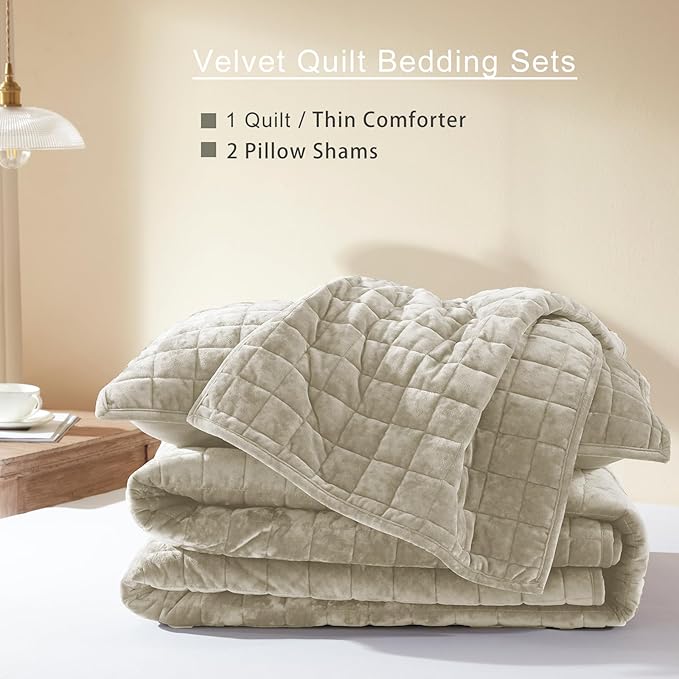 LEAONME Velvet Quilt California King-118''x106'', Lightweight Beige Velvet Comforter Set with 2 Pillow Shams, Soft Oversized Bedspread Coverlet Quilted Bedding Set for All Season