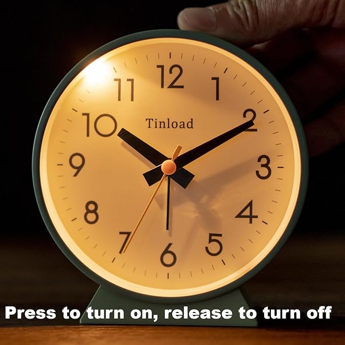 4.5" Battery Operated Antique Retro Analog Alarm Clock, Small Silent Bedside Desk Clock,Lighted on Demand, Battery Operated, Snooze, for Living Room, Bedroom, Bedside, Desk(Green)