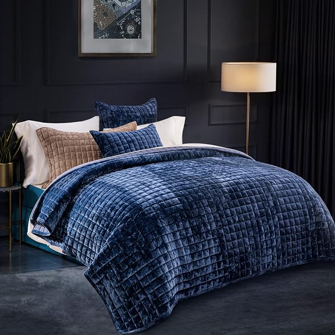 RECYCO Luxury Velvet Quilt Set Full Queen Size, Lightweight Velvet Comforter Set, Oversized Bedspread Coverlet Quilted Bedding Set, with 2 Matching Pillow Shams, for All Season, Navy Blue