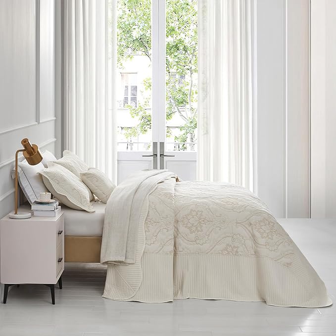 CHIXIN Bedspread Coverlet Set Queen Size - Lightweight Bedding Cover - Beautiful Stitching - 5 Piece Reversible Bedspread - Gorgeous Damask Paisley Pattern (Queen, Ivory-Yellow)