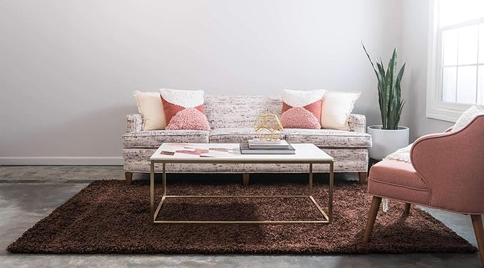 Unique Loom Solid Shag Collection Area Rug (6' 1" x 9' Rectangle, Chocolate Brown)