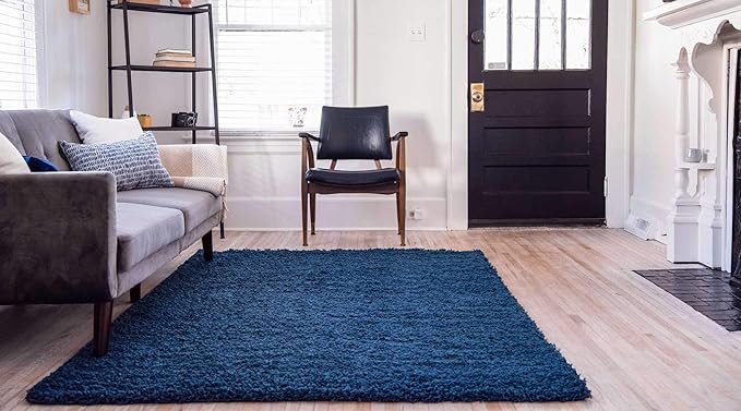 Unique Loom Solid Shag Collection Area Rug (2' 2" x 3' 1" Rectangle, Sapphire Blue/ Navy Blue)