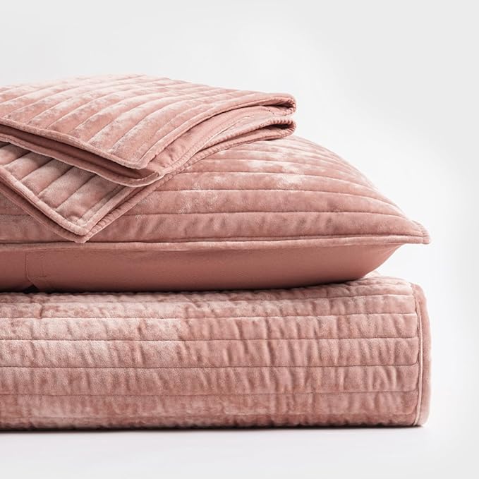EVERGRACE Velvet Quilt Set Queen Size, Luxurious Soft Striped Channel Bedding Set, Lightweight Velvet Comforter for All Season, Oversized Bedspread Coverlet with 2 Matching Shams, Pink Clay