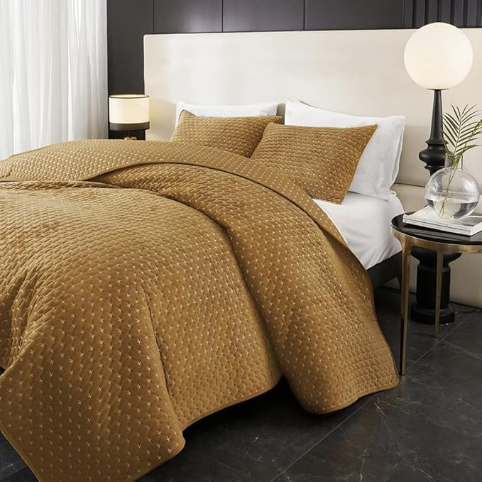 Powdion Velvet Quilt King Size,Bedspread Quilted Bedding Set,Luxurious Soft Coverlet Set Lightweight Velvet Comforter with Pillow Shams Brown, 96x106 Cross Stitch Striped Quilt Set
