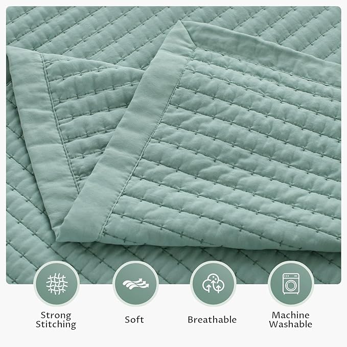 KASENTEX Oversized Queen Quilt Set 102"x106" – Soft Washed 3-Layer Lightweight Bedspread, Minimalist Nordic Design, All-Season Spring & Summer Quilt Set (1 Quilt + 2 Pillow Shams), Green