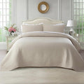Kasentex Quilt Mini Set - Stone Washed - Super Soft Bedspread - Light Weight - - White Down Alternative Microfiber Fill - Machine Washable - Solid Colors, Full/Queen +2 Shams, Camel