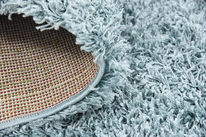 Unique Loom Solid Shag Collection Area Rug (6' 1" x 9' Rectangle, Light Slate Blue)