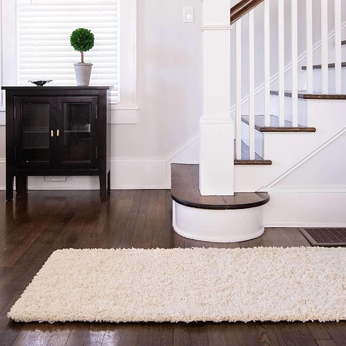 Unique Loom Solid Shag Collection Area Rug (2' 7" x 19' 8" Runner, Pure Ivory)