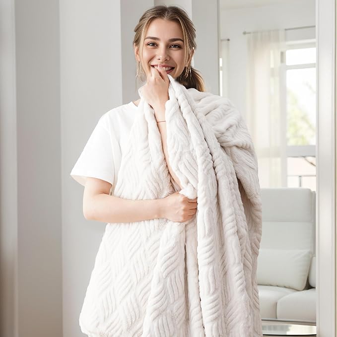 BATTILO HOME White Faux Fur Throw Blanket for Couch, Bed, Cream Faux Rabbit Fur Blanket Throw 50"x60", Blanket, Ivory Blanket with 1 Fur Pillow Cover, 18"x18"