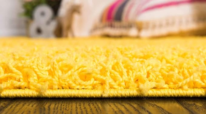 Unique Loom Solid Shag Collection Area Rug (8' Round, Tuscan Sun Yellow)