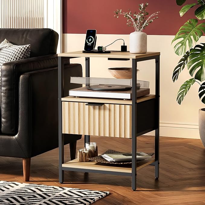 VINGLI Nightstands Set of 2 Fluted Nightstand with Charging Station, Oak Night Stand Set 2 Bed Side Tables, End Tales Bedroom with Charger Station and Fabric Drawer, 14.96" W*11.81" D*23.7" H