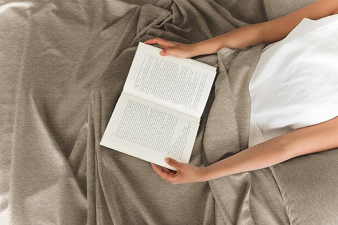 Full 6 Piece Sheet Set - Cooling & Breathable - Hotel Luxury Bedding, Includes Fitted Sheet for Women, Men, Kids & Teens - 1 Flat, 1 Fitted Sheet, 4 Pillowcases w/Deep Pockets - Heathered Beige