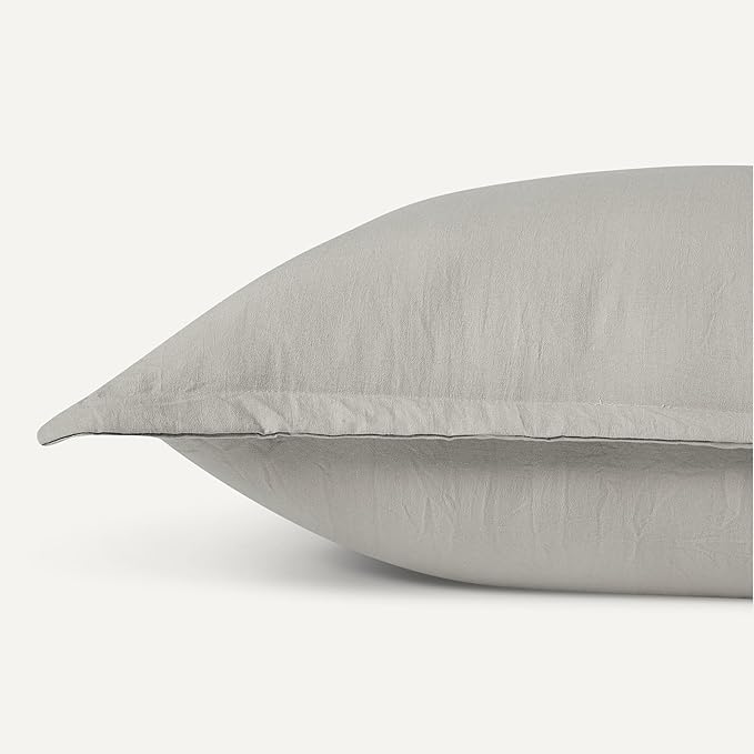 Amazon Basics Brushed Microfiber Comforter Set, Extra Soft with Natural Texture, 2-Piece, Twin/Twin XL, Grey