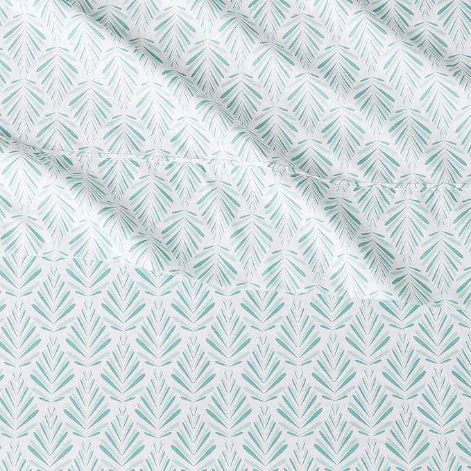 Amazon Basics Lightweight Super Soft Easy Care Comfortable Microfiber 4-Piece Bed Sheet Set with 14-Inch Deep Pockets, Queen, Aqua Fern, Printed
