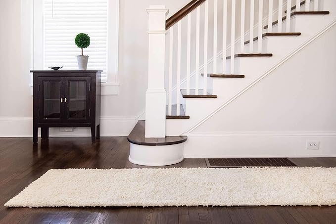 Unique Loom Solid Shag Collection Area Rug (2' 7" x 19' 8" Runner, Pure Ivory)