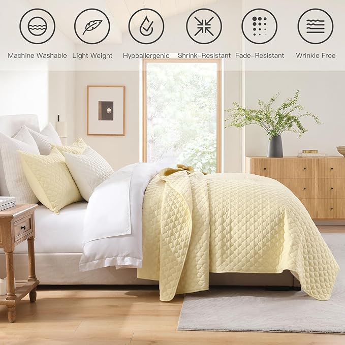 HORIMOTE HOME Quilt Twin Size Light Yellow, Lightweight Quilt for Summer Ultra-Soft Microfiber Modern Style Quilted Clouds Pattern Bedspread Quit Set 2 Pieces (1 Quilt and 1 Pillow Sham)