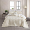 CHIXIN Bedspread Coverlet Set Queen Size - Lightweight Bedding Cover - Ultrasonic Quilting - 5 Piece Reversible Bedspread - Elegant Damask Paisley Pattern (Queen, Ivory)