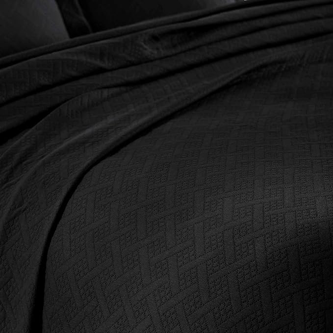 Superior 3 Piece Basketweave Cotton Bedspread Set, Home Bed Decor, Decorative Bed Spread, 2 Pillow Shams, Medium Weight Blanket, Matelasse Coverlet Bedding, Geometric Lattice Pattern, Full, Black
