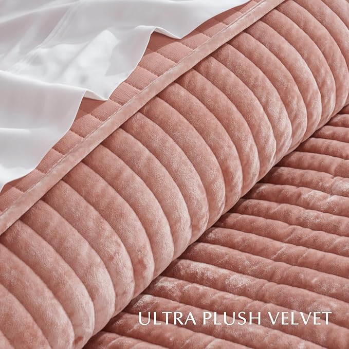 EVERGRACE Velvet Quilt Set King Size, Luxurious Soft Striped Channel Bedding Set, Lightweight Velvet Comforter for All Season, Oversized Bedspread Coverlet with 2 Matching Shams, Pink Clay