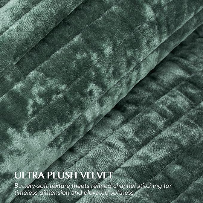 EVERGRACE Velvet Quilt Set King Size, Luxurious Soft Striped Channel Bedding Set, Lightweight Velvet Comforter for All Season, Oversized Bedspread Coverlet with 2 Matching Shams, Pine Green
