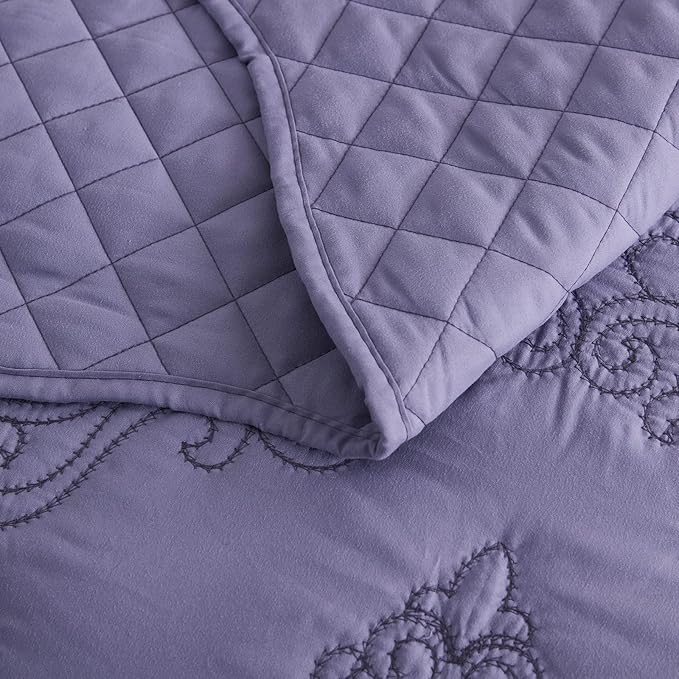 CHIXIN Bedspread Coverlet Quilt Set Full Size - Lightweight Bedding Cover - Beautiful Stitching - 5 Piece Reversible Bedspread - Luxury Damask Paisley Pattern (Full, Lavender)