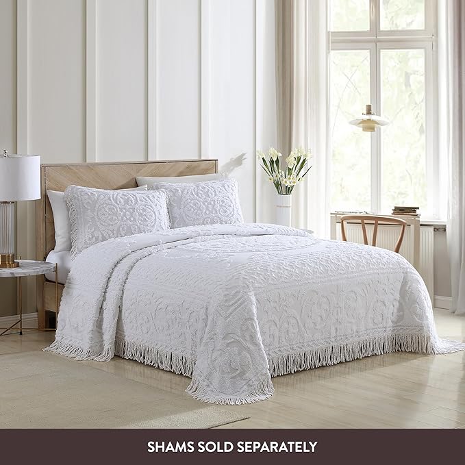 Beatrice Home Fashions Medallion Chenille Bedspread, Queen, White