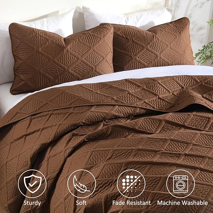 Yiran Brown Quilt Set King Size, 3 Piece Reversible Bedspreads Bedding Set, Winter Diamond Pattern Coverlet for All Season with 2 Pillow Shams (King, 106x96 Inch)